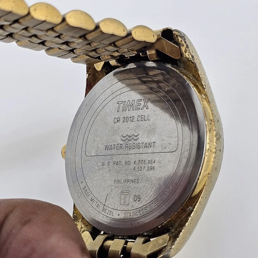 VTG Timex Men Watch 35MM Gold Dial Gold Band 7.5